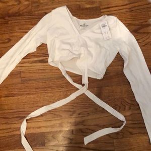 White hollister tie cropped long sleeve